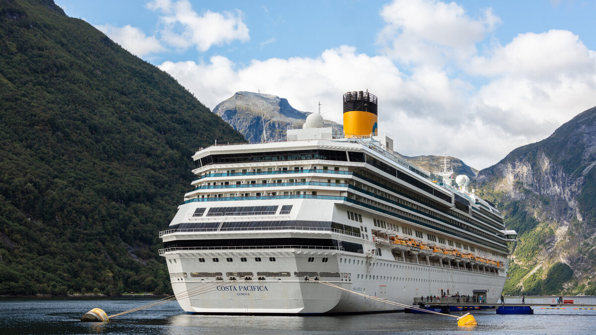 Costa Pacifica