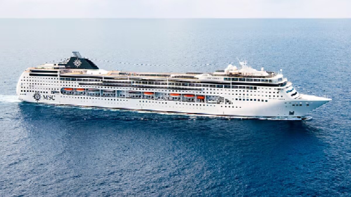 MSC Lirica